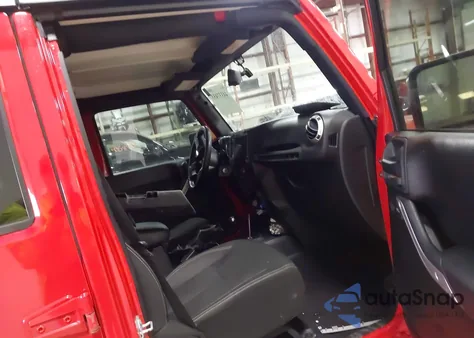 2016 Jeep Wrangler Unlimited Sahara из США, поврежденный, VIN 1C4BJWEG4GL282327